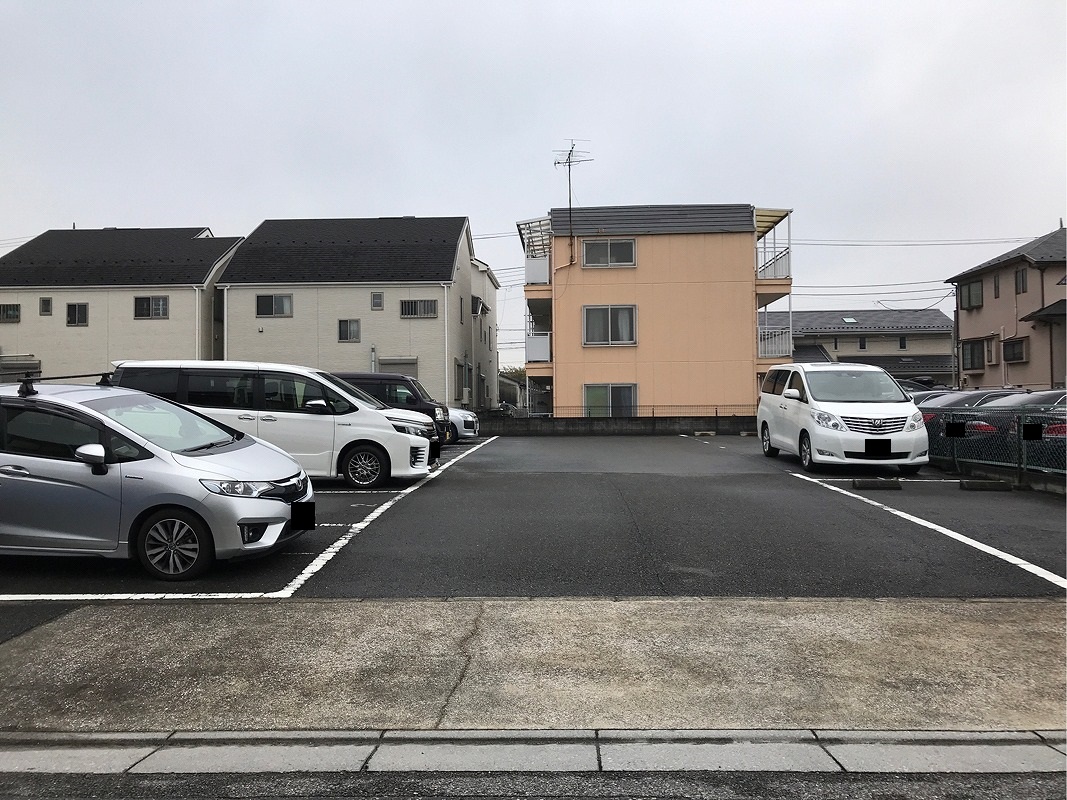 足立区鹿浜４丁目　月極駐車場